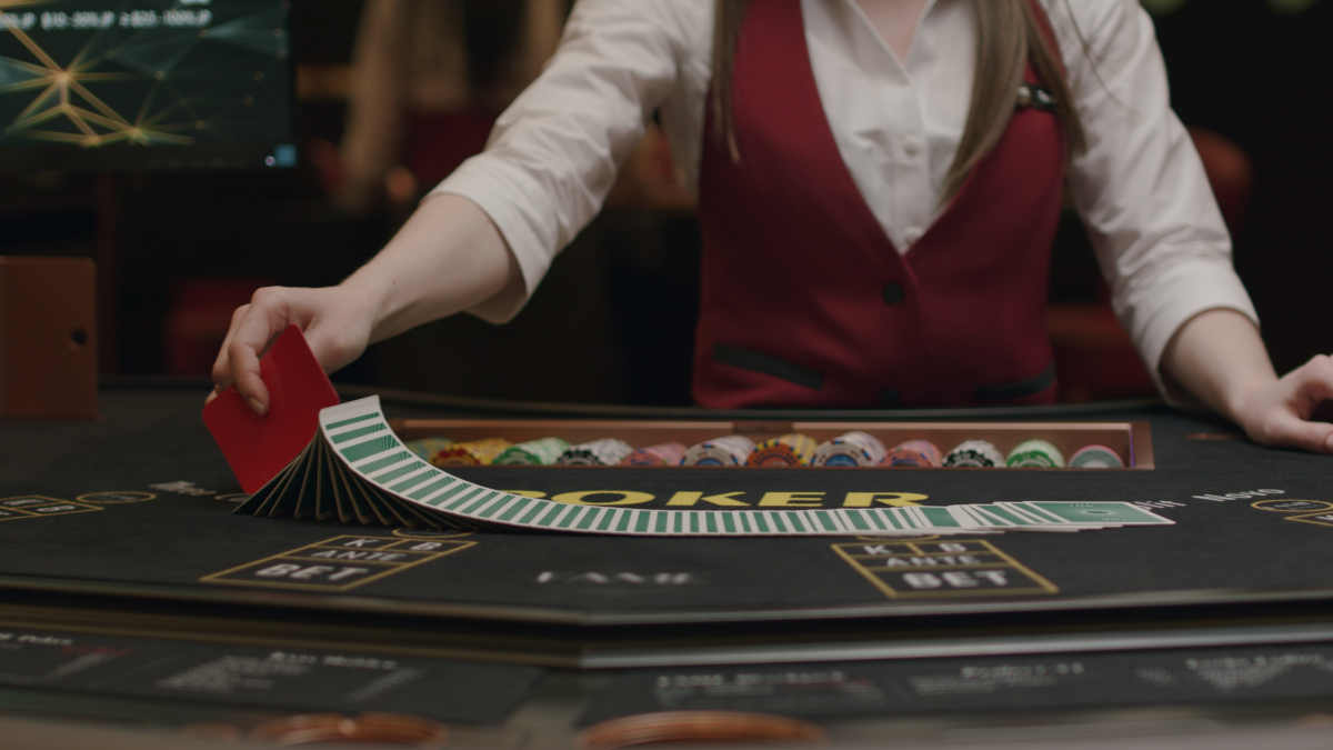 Table Tactics: Excelling in Live Casino Games