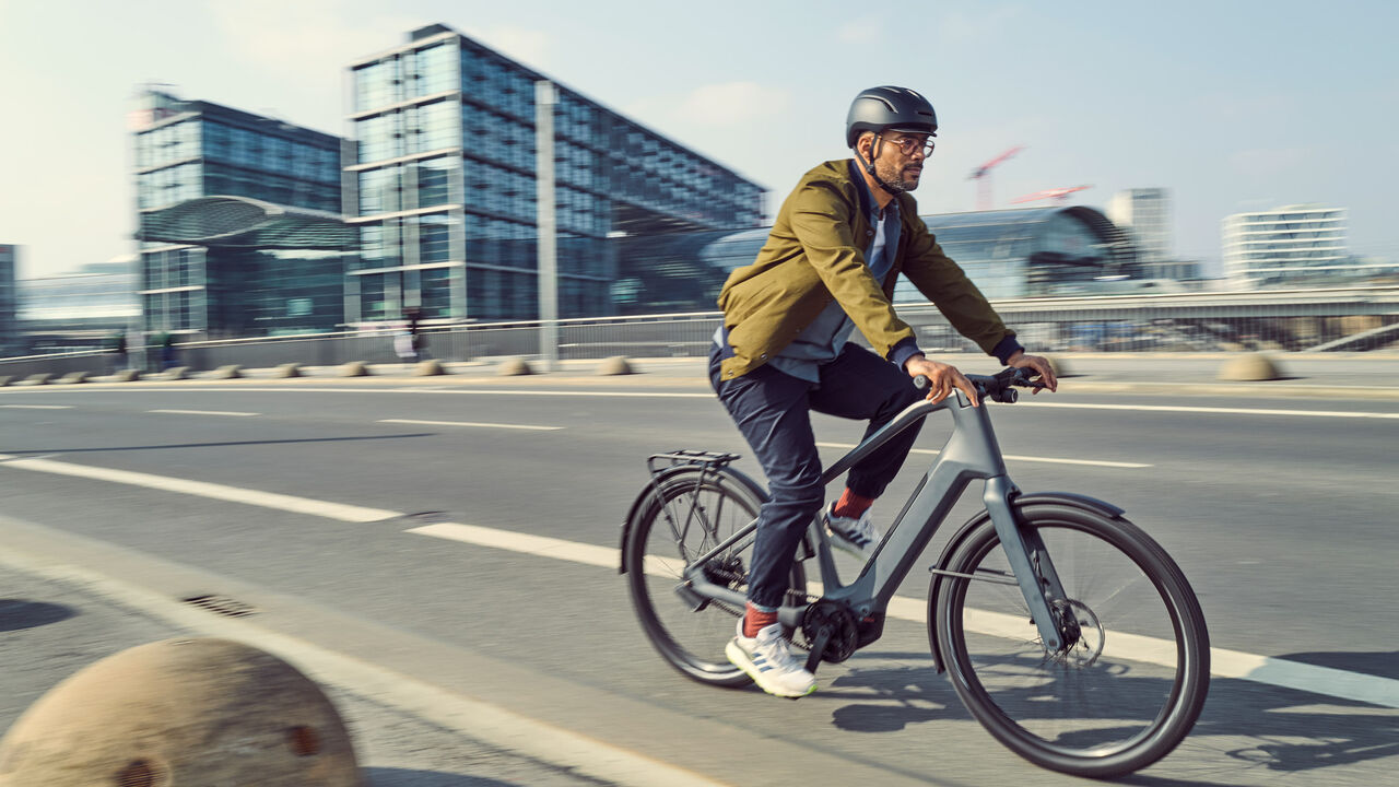 Riding the Wave of Innovation: Exploring the Electric Cycle Revolution